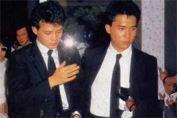 她7歲父親過世、母親改嫁,26歲為渣男想不開身亡!劉德華梁朝偉為她抬棺!