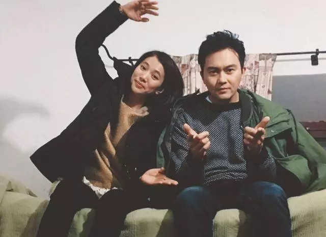 47歲袁詠儀與48歲宣萱近照,從閨蜜到仇人,如今差距還真大!