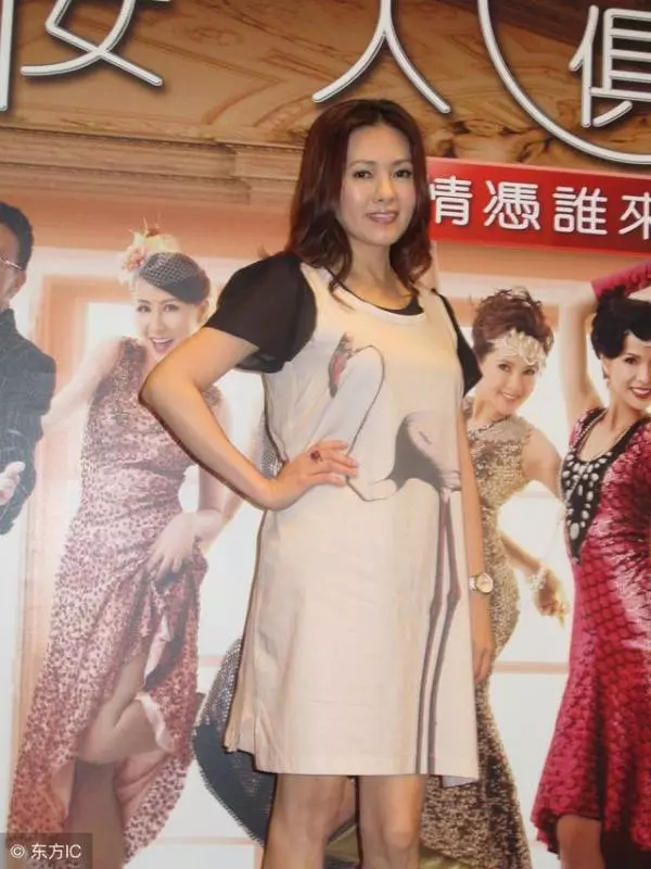 53歲李麗珍與潘源良痴纏30年四度分合未果,如今潘源良娶小17歲女友,婚紗照曝光,網友:怪不得不要李麗珍!