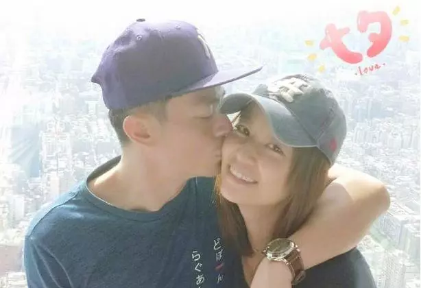看了林心如和婆婆相處,再看看楊冪,差距一目了然,難怪會離婚!