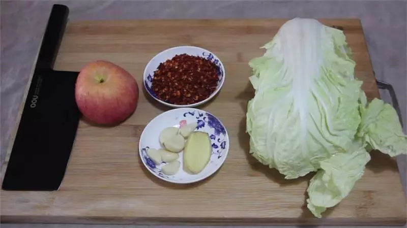 白菜別再炒著吃,阿嬤教我的白菜新吃法,用不了幾天就吃一盆!