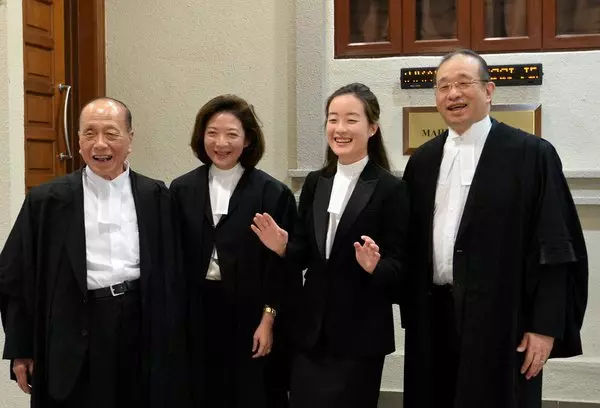 馬華前總秘書丹斯裡甘文華宣布:與兒子和孫女正式脫離關係,不可逆轉!