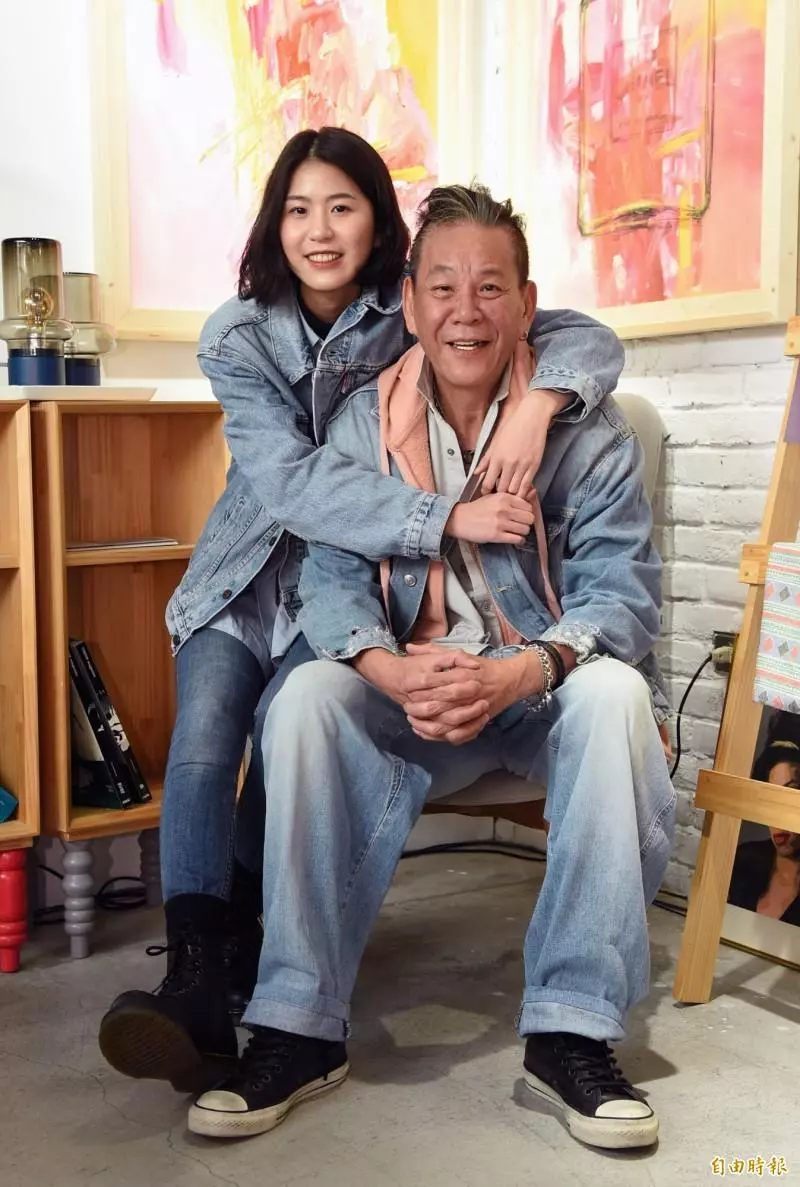 龍劭華女兒好美!高挑身材「長甜美空靈」被網友狂讚 導演一看「根本王祖賢」仙女氣息滿滿