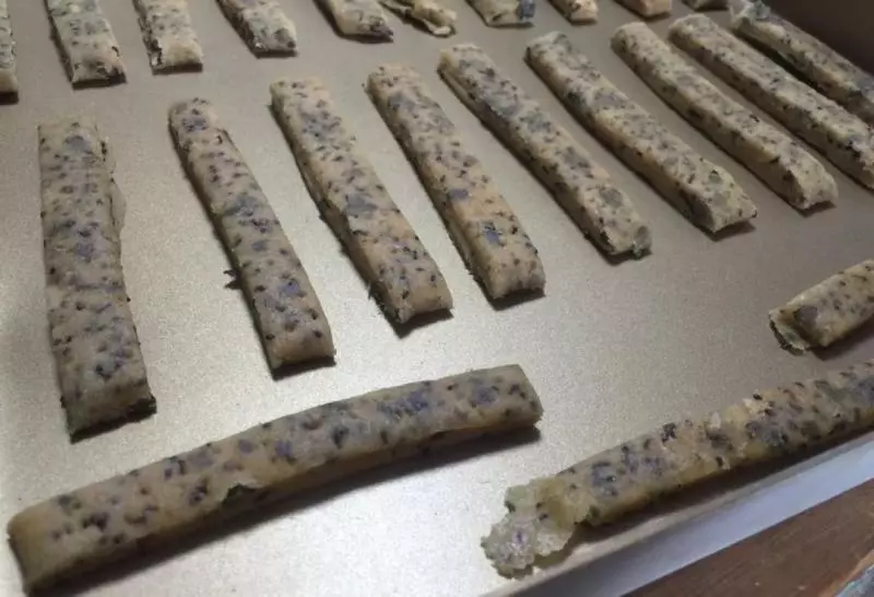 私房主新晉接單健康零食,全麥海苔酥條!