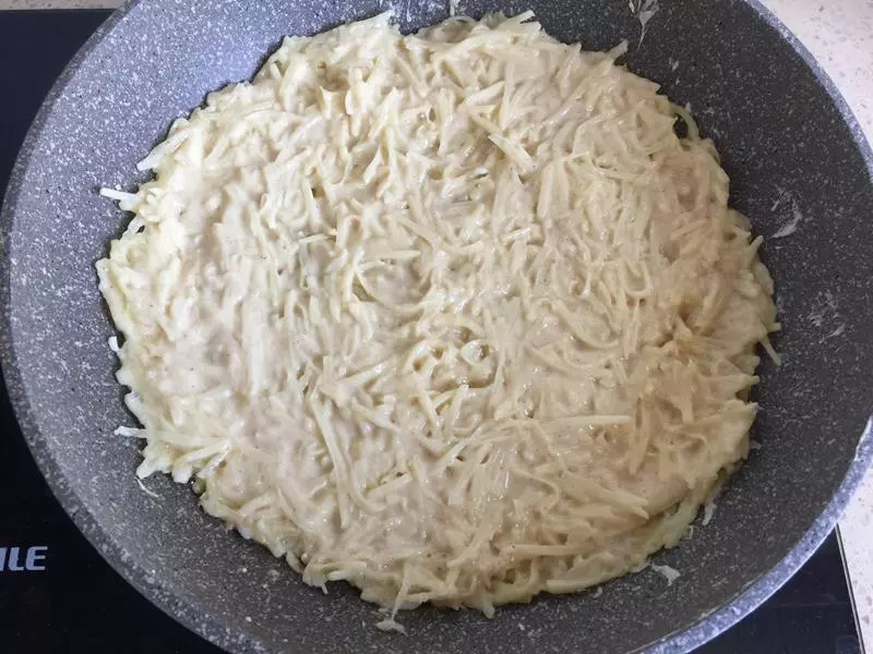 這麼做土豆上桌瞬間被搶光---土豆絲餅