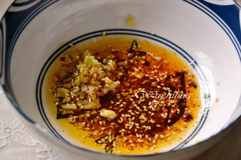 懶人早餐面,5分鐘就可以,酸辣開胃,越吃越愛吃,勝過油潑麵