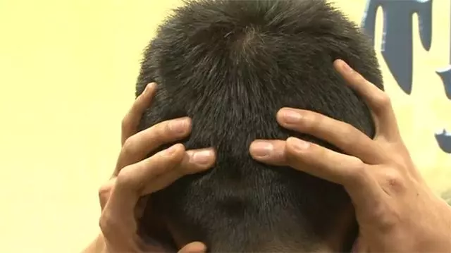 頭上藏著一個「生髮穴」,每天按摩五分鐘效果顯著!
