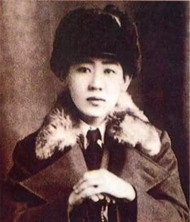 川島芳子被捕入獄,被折磨3年才槍斃,臨死前提出一個奇葩要求!