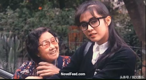 52歲王祖賢「近照曝光」!曾經絕色美貌如今卻「醜到認不出來」!真面目讓大家不敢置信!