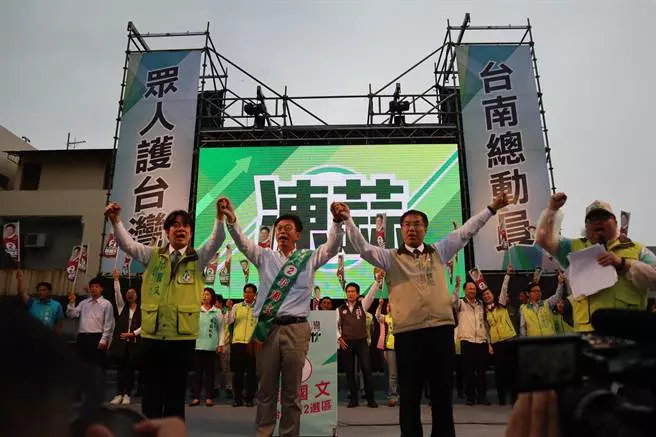 綠選情冷?管媽這樣拜託大家讓國文當選 網暈了
