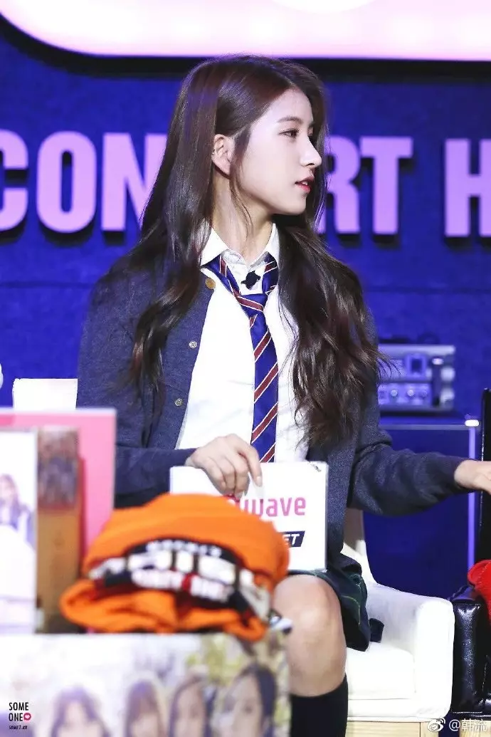 [GFRIEND][分享]190311 theqoo熱議！鼻子超好看的GFRIEND金韶情