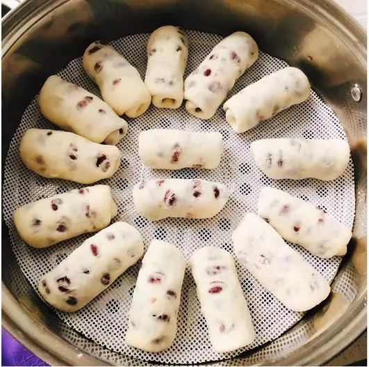 這個比包子簡單,比饅頭好吃,和麵包般的鬆軟,孩子跟我搶著吃!