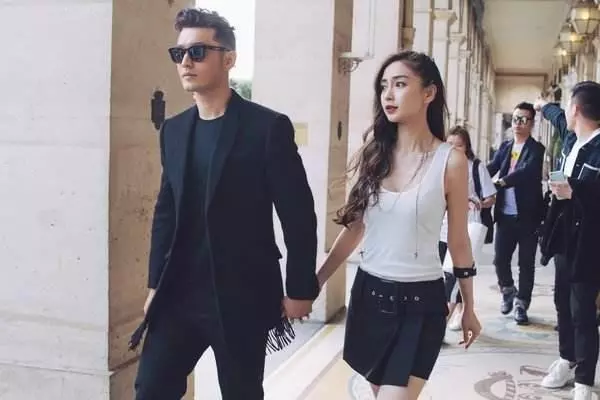 何潤東結婚3年從不曬老婆,看了他老婆的照片後,網友:用心良苦