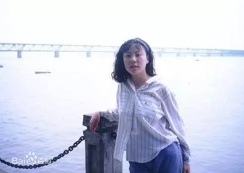 北京清華才女遭忌 疑室友三次下毒 頭髮掉光智商只剩7歲