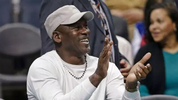 ESPN統計了這些年喬丹對詹姆斯的評價,態度轉變實在太大!這才是對詹皇最公正誇獎! -