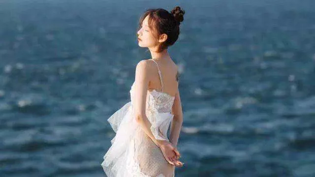 婆婆嫌棄媳婦生了女孩,在醫院破口大罵,護士一開口,傻了