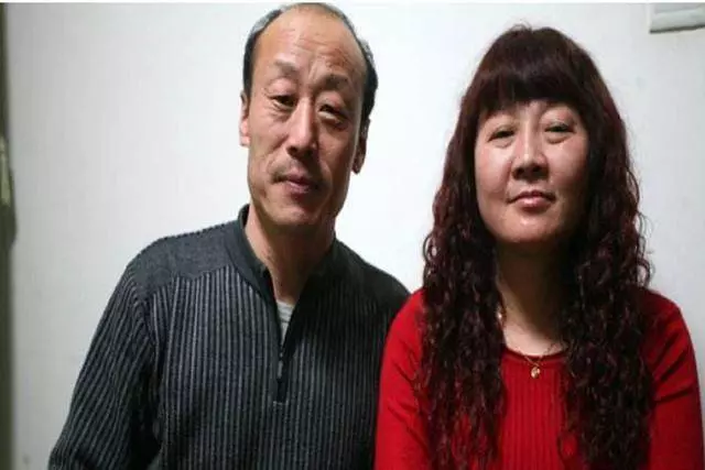 婆婆嫌棄媳婦生了女孩,在醫院破口大罵,護士一開口,傻了