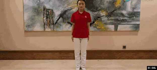 每天翻轉手臂2分鐘,上肢經絡全疏通,心臟1年更比1年健康
