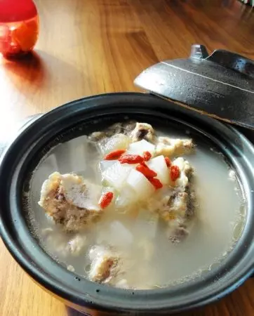 暖胃又暖心!分享6種超簡易營養煲湯食譜,保證你煲出超好喝老火湯!