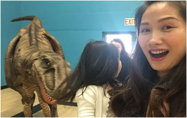 坦言封肚不再生二胎!43歲前港姐婚後息影十年再度亮相TVB引熱議!
