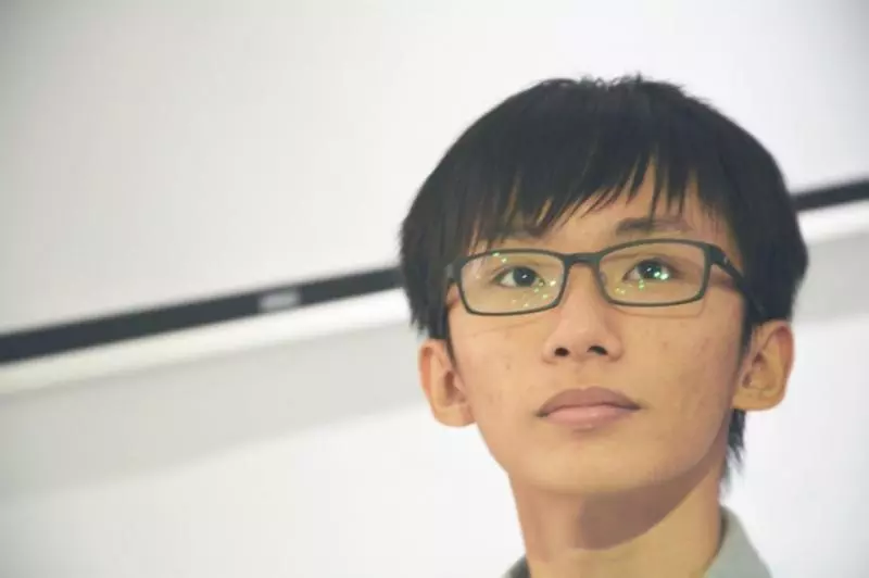他15歲就已經是「中國、美國矽谷」都想要的工程師 「但他只問台灣人一個問題」...