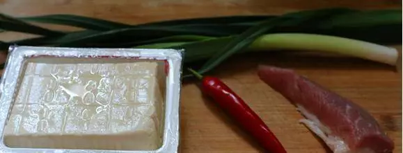 「蒜香豆腐」的做法大全,手把手教你怎樣煎豆腐既不粘鍋又好吃