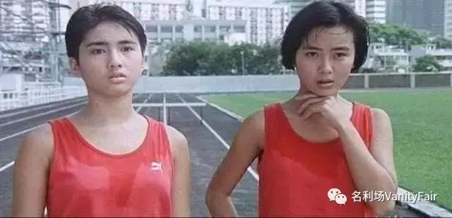 搶別人老公,嫁殘疾富豪,公司上市 你們卻只好奇她怎麼懷的孕!