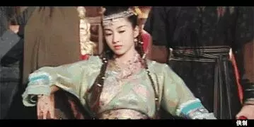 搶別人老公,嫁殘疾富豪,公司上市 你們卻只好奇她怎麼懷的孕!