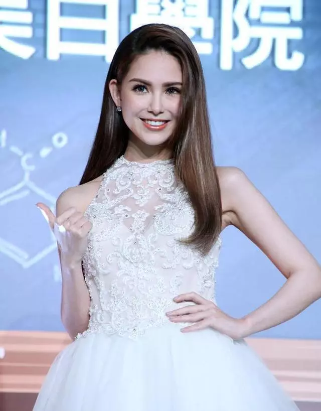 昆凌素顏讓大家搖頭,但周杰倫這個前女友才是最美!如今「她」懷孕生子…孩子的模樣讓大家都震撼了…