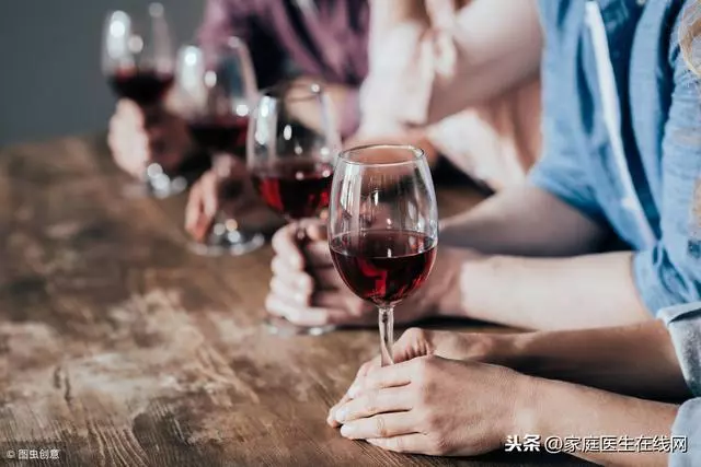 喝酒後吃這4種藥,醫生痛心:你這是在「玩命」