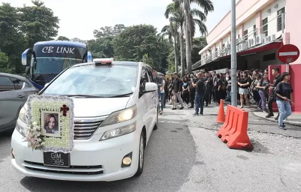 【心真的很傷痛】江倩齡今天出殯, 黃偉津回憶與老婆相愛的點點滴滴, 相約到天堂再見~
