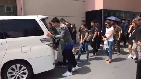 【心真的很傷痛】江倩齡今天出殯, 黃偉津回憶與老婆相愛的點點滴滴, 相約到天堂再見~
