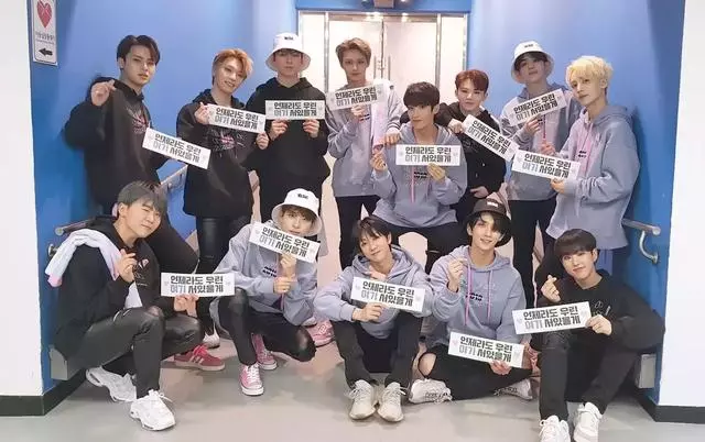 不愧是出了名的「SHINee飯」,SEVENTEEN成員見面會超搶戲!
