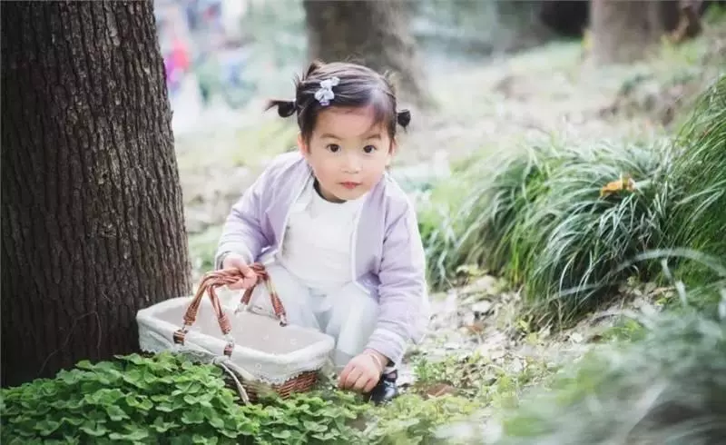佛說:你孩子這輩子能不能有出息,上輩子早就註定好了,這兩種孩子,是來報恩的