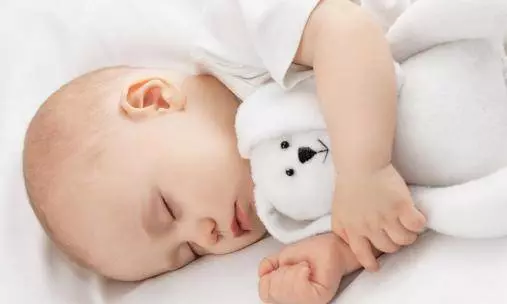 孩子幾點入睡最好?睡不踏實怎辦?5個問題,1次解決