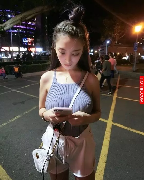 郵差包的煩惱！！只有身材好的女生才會明白 (多圖)