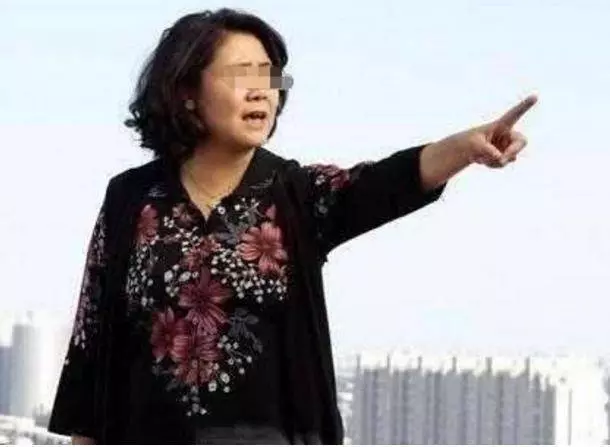 一家三口回娘家拜年,4歲女兒一句童言無忌,瓦解了我們七年婚姻