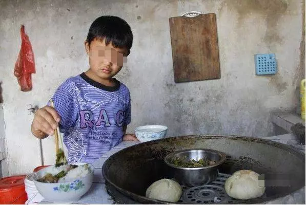 一家三口回娘家拜年,4歲女兒一句童言無忌,瓦解了我們七年婚姻