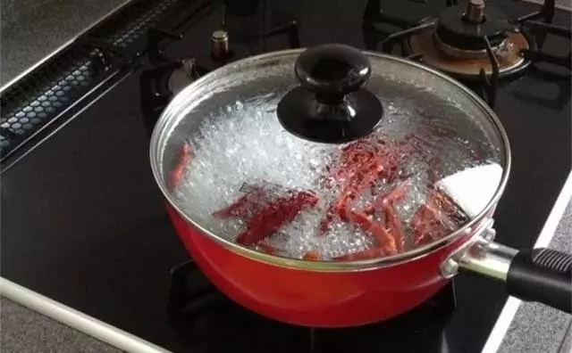 3月養花愛招蟲,提前噴點它,一年葉子綠油油!