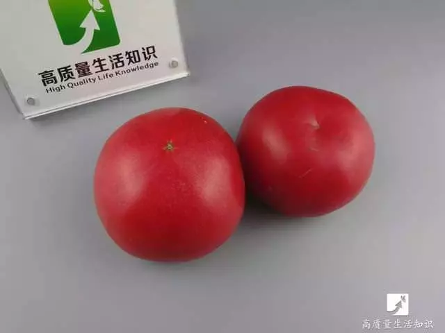 去皮小妙招:鳳梨去皮竟這麼簡單,不用一分鐘全變鳳梨塊,太實用了
