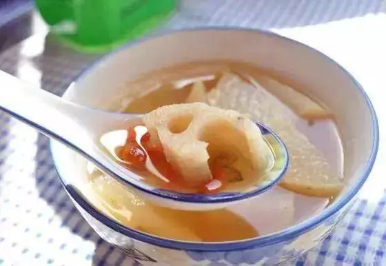 女人常喝三個湯,清火氣,排毒解便秘,皮膚變白皙,收了慢慢熬