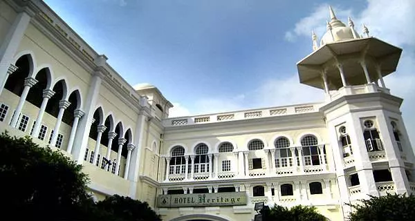 馬來西亞政府不敢公開的吉隆坡9大猛鬼點,鬼奸人、離奇失蹤、食腦女鬼、小鬼宿舍、死亡禁地。。。。。