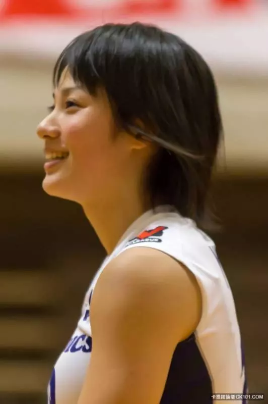 日本超高顏值排球正妹 讓所有人戀愛!