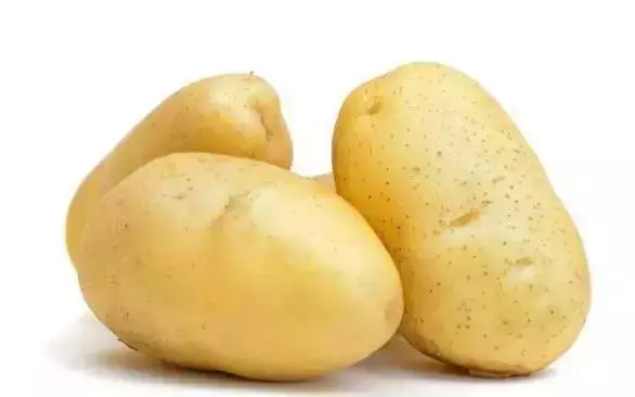 醫生提醒:5種家常食物,吃不對等於「吃毒」,不僅是腌菜!