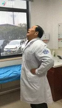 73歲老中醫自創的「頸椎操」神了,每天10分鐘,有效緩解頸椎僵硬