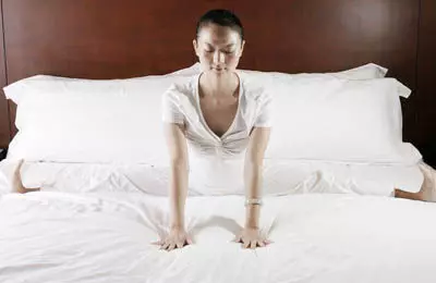 睡前瑜伽——不做我也先存著!