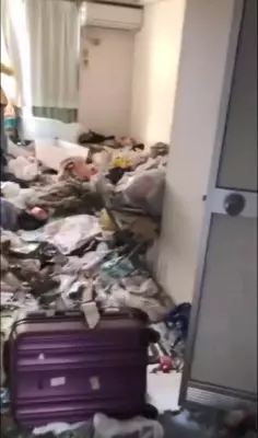 把房子租給同胞女生 不料她欠了2個月房租後逃了!我一打開出租房崩潰了!