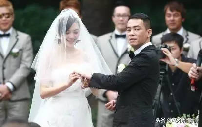 小舅子娶媳婦,來借八萬,飯還沒吃完,姐姐就把他趕出去了