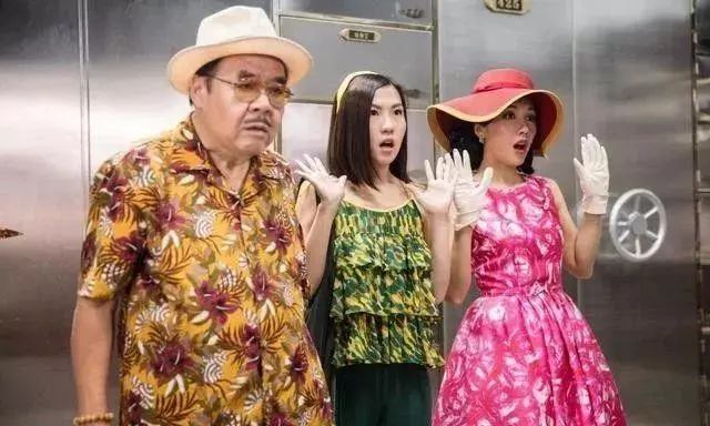 有不少人都不知道她是王晶的女兒,演技不溫不火