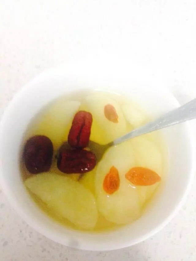 蘋果和這菜是最佳搭檔,補腦寧神、養血安眠,常吃對心血管好